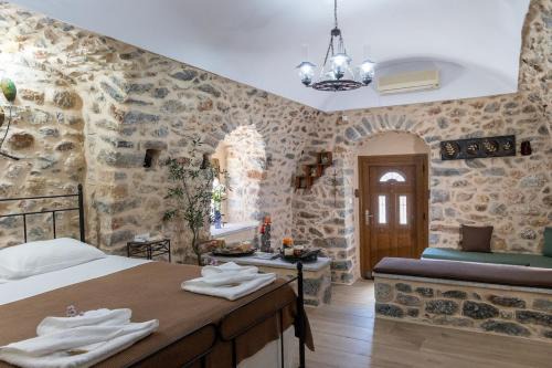 Oitylo Apartment | Stratis Tower since 1892