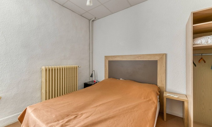 Arvillard Apartment | Studio '111' with Shared Pool, Shared Terrace and Wi-Fi