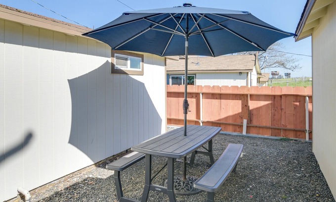 Honcut Apartment | Studio 2 Mi to Feather River: Bring Your Pet!