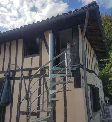 Aixe-sur-Vienne Apartment | studio 4 personnes