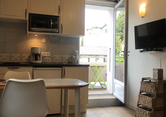 Thonon-les-Bains Apartment | studio 6 Versoie avec parking