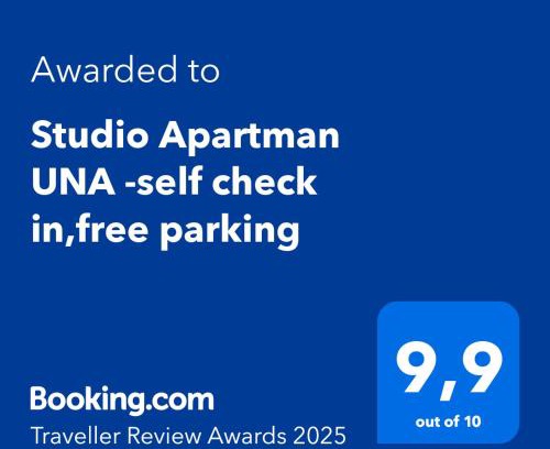 Karlovac Apartment | Studio Apartman UNA -self check in,free parking