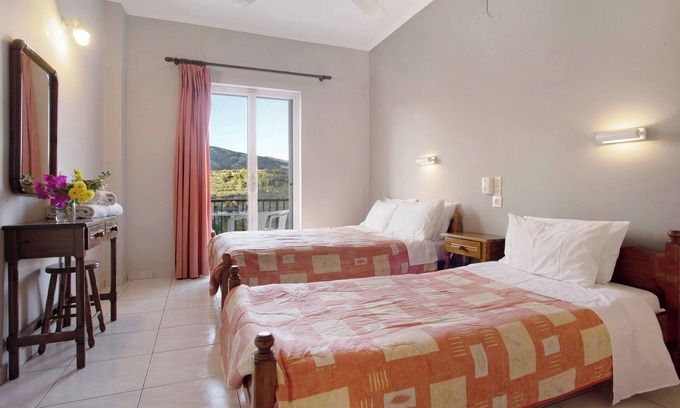 Limni Keri Apartment | Studio Apartment "Dolphin Sea View 11" with Garden & Wi-Fi