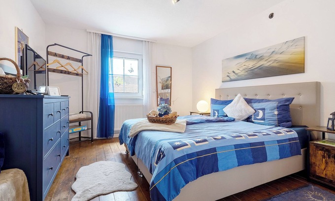 Creussen Apartment | Studio Apartment 'Lindenhardt' with Shared Garden and Wi-Fi