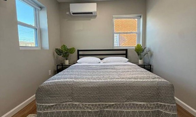 Wrightsville Apartment | Studio apartment with AC in charming Wrightsville