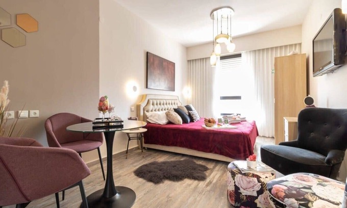 Mamilla Apartment | Studio between King David Hotel and Waldorf - Parking Included