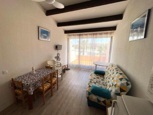 Vebron Apartment | Studio cabine avec terrasse, piscine, parking sécurisé, proche plage et port - FR-1-607-47