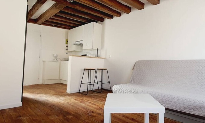 La Ferte-sous-Jouarre Apartment | Studio Disneyland Paris