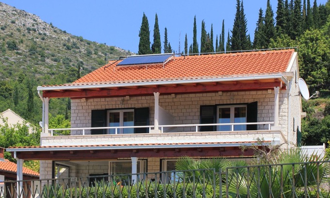 Trsteno Apartment | Studio flat with balcony and sea view Trsteno, Dubrovnik (AS-9107-d)