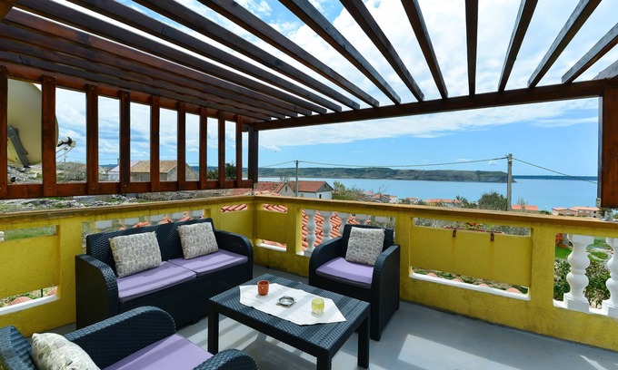Rtina Apartment | Studio flat with terrace and sea view Rtina - Stošići, Zadar (AS-5881-a)