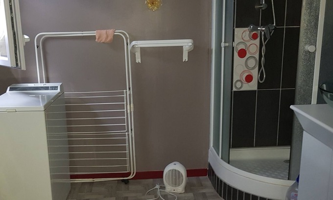 Aslonnes Apartment | Studio for rent near Poitiers for short stays