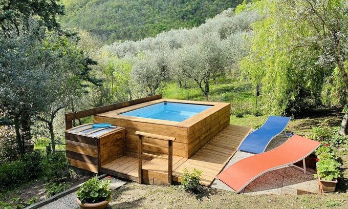 Poggio Alla Croce House | Studio in Chianti located in a farmhouse complex