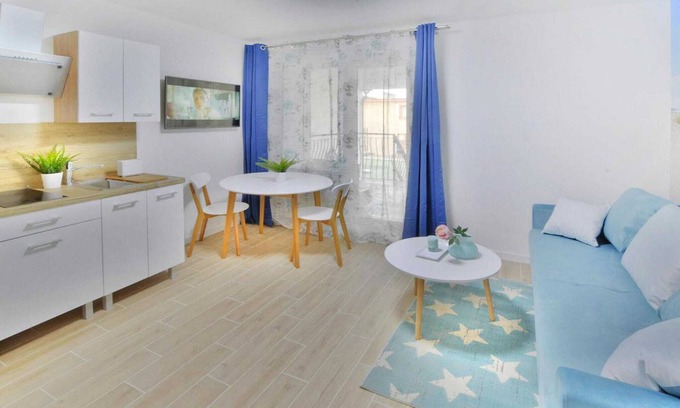 Kolobrzeg Apartment | Studio in Kołobrzeg near Baltic Beach