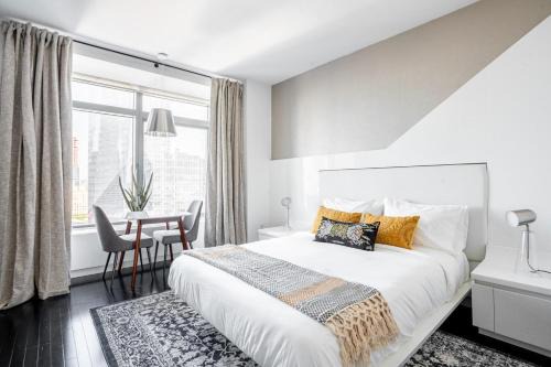 Financial District Apartment | Studio in Tribeca w gym lounge roof deck NYC-1373