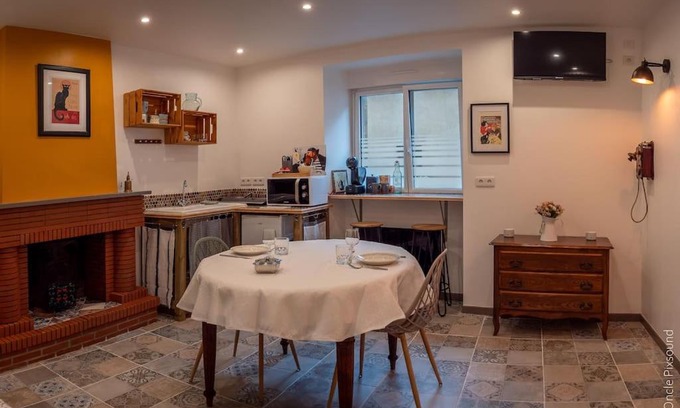 Combourg Apartment | Studio Le chat’Oh!