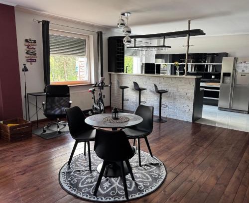 Jarocin Apartment | Studio na MIARĘ