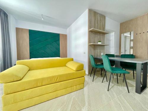 Sector 5 Apartment | Studio No 818 Central Residence