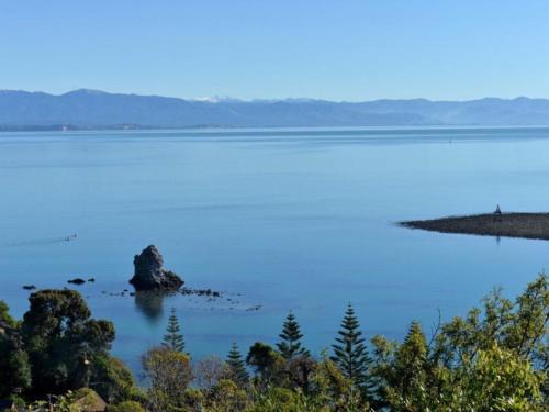 Britannia Heights Bed & Breakfast | Studio or Cabin on Whitby