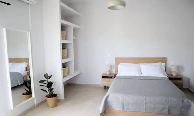 Spilia House | Studio Pool View