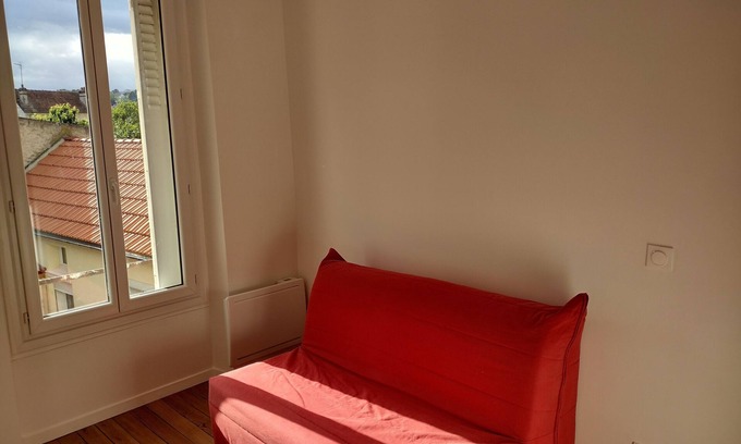 Esbly Apartment | Studio Proche Disney au Calme