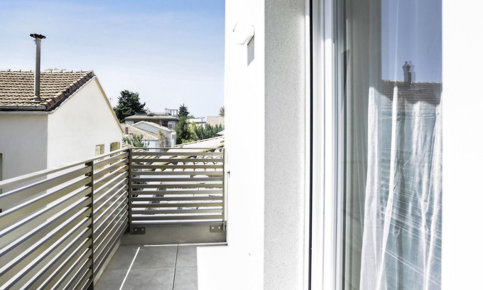 Saint-Martin Apartment | Studio Sceriffo - Welkeys