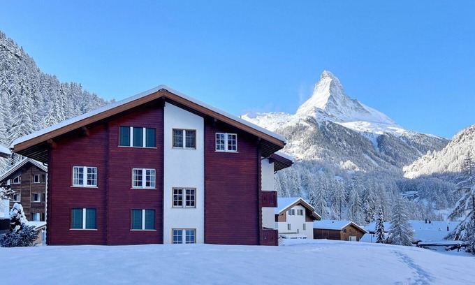Zermatt Apartment | Studio with magnificiant view of the Matterhorn