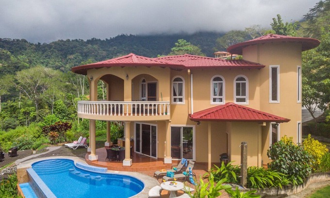Ciudad Cortes House | Stunning 180 degree Ocean, Mountain and Jungle Views!