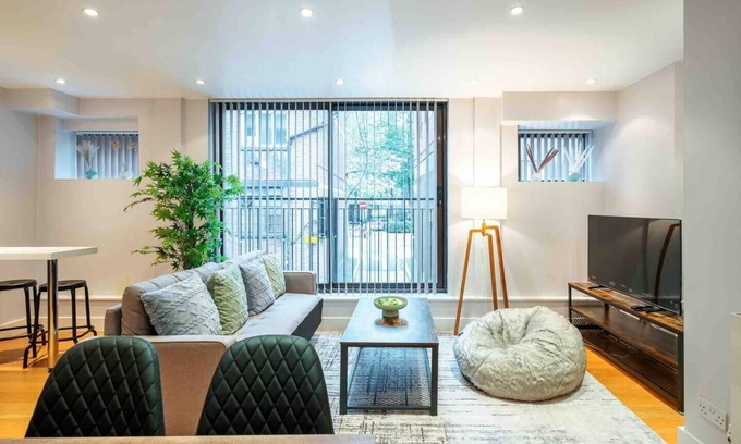Fitzrovia House | Stunning 3-Bed House in central London