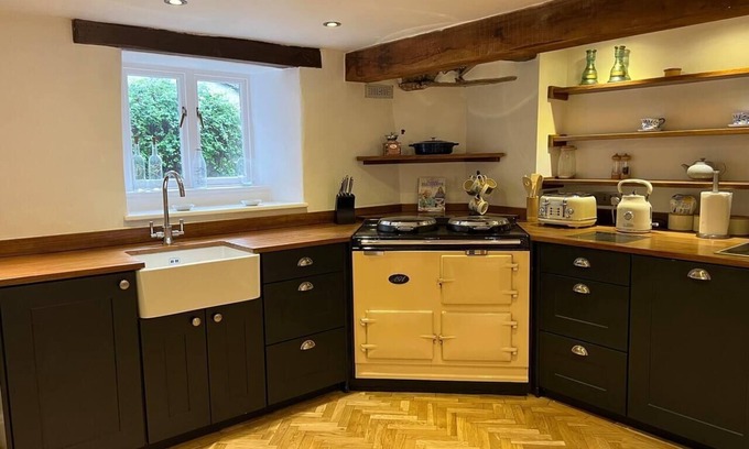 Caldbeck House | Stunning 4-bed Grade II house in the Lake District