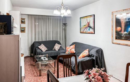 Montalban Apartment | Stunning Apartment In Montalbán
