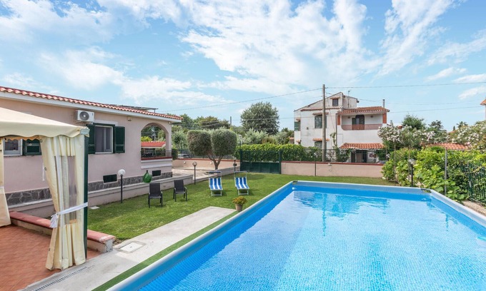 Castel Volturno House | Stunning home in Castel Volturno