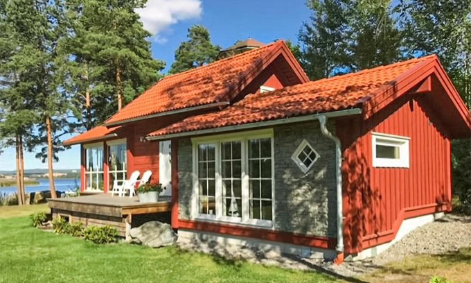 Arvika House | Stunning Home In Arvika With Kitchen