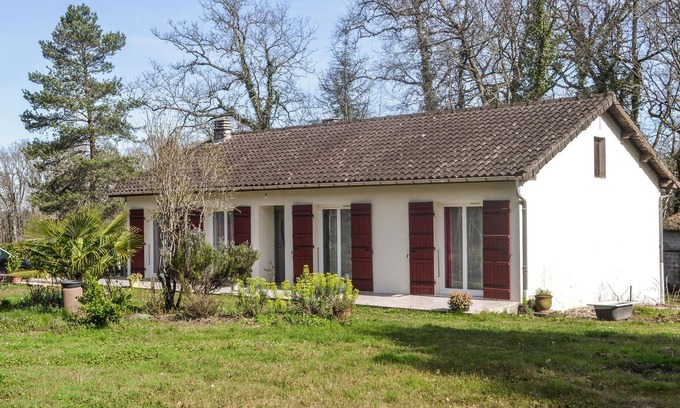 Biras House | Stunning home in Biras with kitchenette