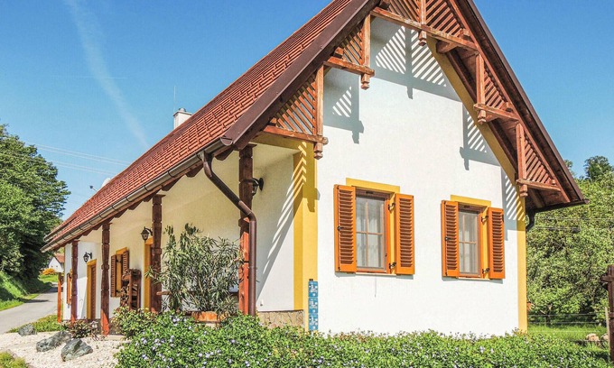 Eberau House | Stunning home in Gaas