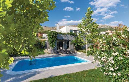Podstrana House | Stunning Home In Podstrana