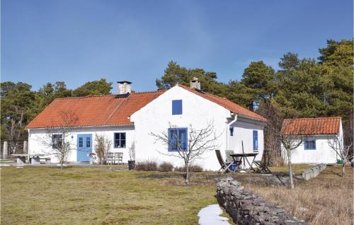 Nyhamn House | Stunning Home In Visby With Sauna