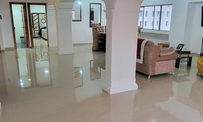 Villa Nueva House | Stunning penthouse for long-term rental only