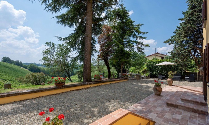 Castel Rocchero House | Stunning private villa for 6 guests with WIFI, TV, patio and parking