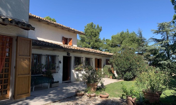 Ginestreto House | Stunning private villa for 8 guests with WIFI, TV, pets allowed, panoramic view and parking