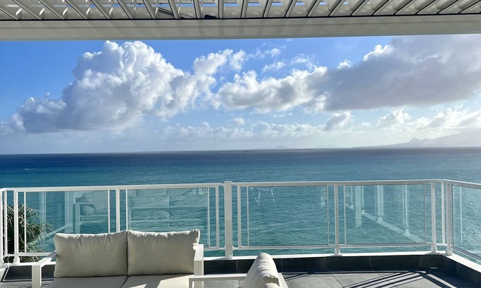 L'Houezel Villa | Stunning sea view villa 😍