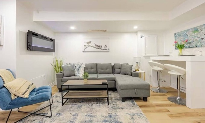 Brampton Apartment | STUNNING & SPACIOUS 1 BEDROOM OASIS