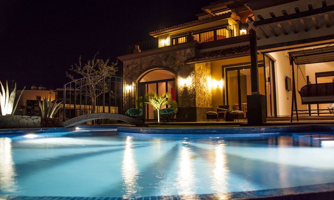 Pedregal Villa | Stunning View! Luxury Villa