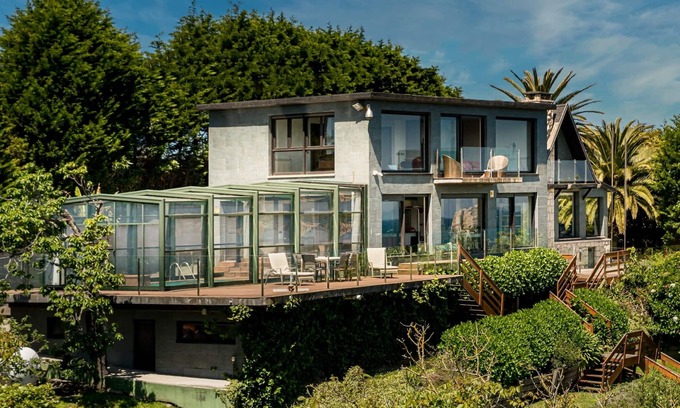 Liencres Villa | Stunning villa by the sea