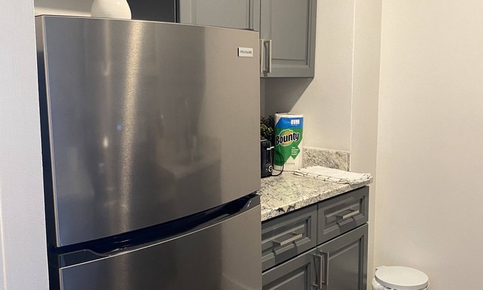 Gadsden Apartment | Stylish 1 Bedroom Apartment in Gadsden, AL