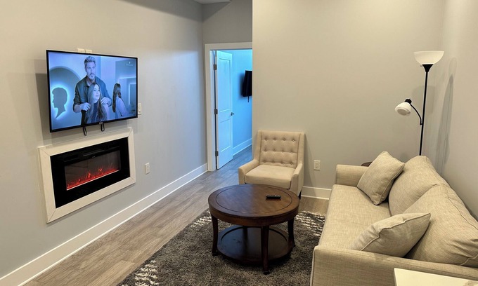 Trinidad Apartment | Stylish 1-BR/1-BA near Capitol Hill - U4