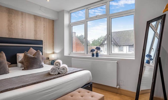 Wembley Park Apartment | Stylish 2 Bedroom Apt Near Wembley Stadium*3