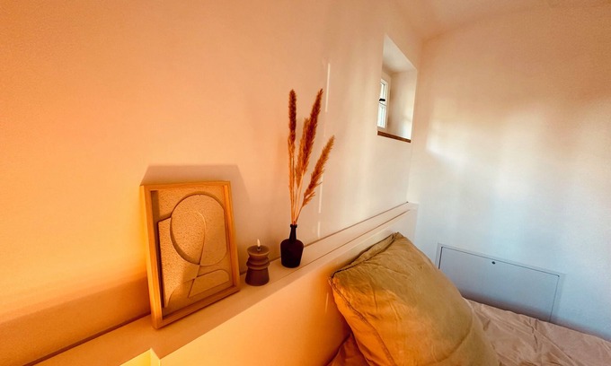 Deufringen Apartment | Stylish 2-room apartment with high-quality furnishings