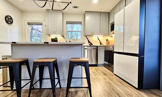 Midtown House | Stylish 2BR Home-Walk to Midtown