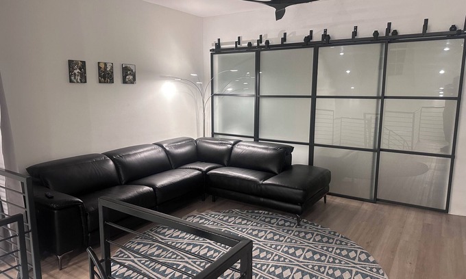 Seventh Ward Condo | Stylish and modern 2-bedroom condo in the Historic New Marigny of New Orleans