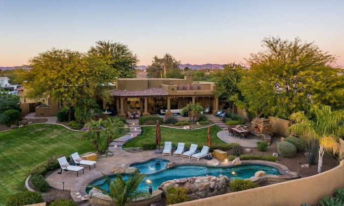 Desert View Village House | Stylish Arizona Abode - Desert Oasis w/sprawling mtn views